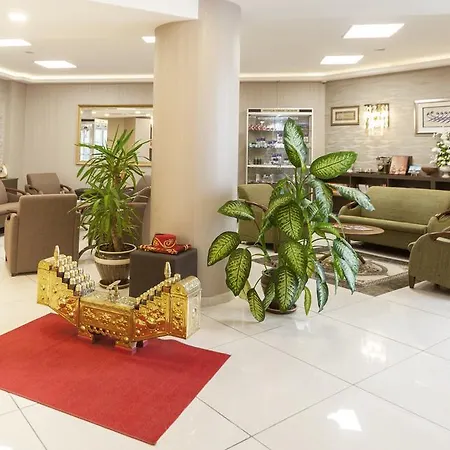 Hotel Golden Way Giyimkent 4*