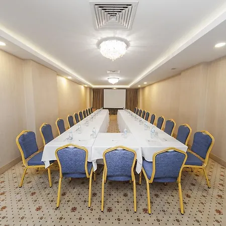 Golden Way Giyimkent Стамбул