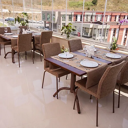 Hotel Golden Way Giyimkent