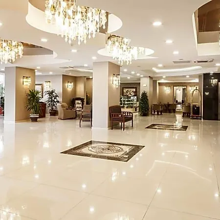 Hotel Golden Way Giyimkent 4*