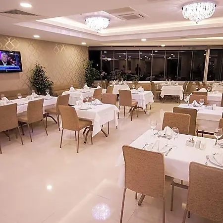 Hotel Golden Way Giyimkent 4*