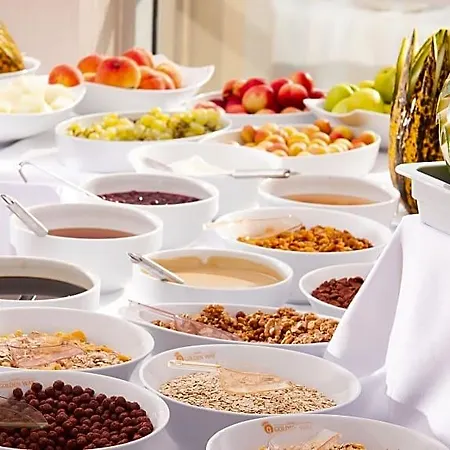 Hotel Golden Way Giyimkent 4*