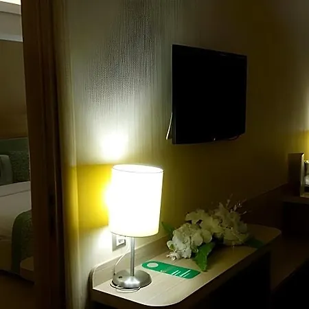 Golden Way Giyimkent Hotel 4*