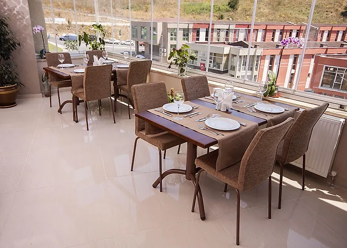 Ξενοδοχείο Golden Way Giyimkent