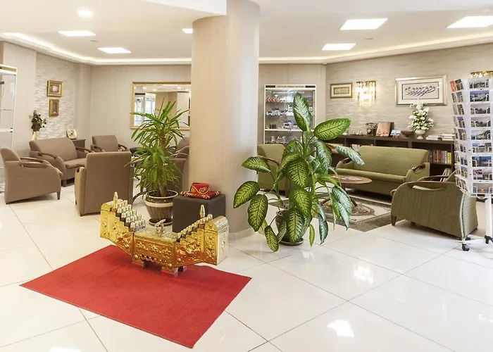 Ξενοδοχείο Golden Way Giyimkent 4*