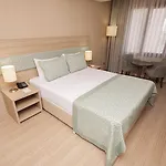 Hotel Golden Way Giyimkent