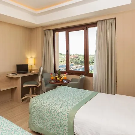 Golden Way Giyimkent 4* 이스탄불